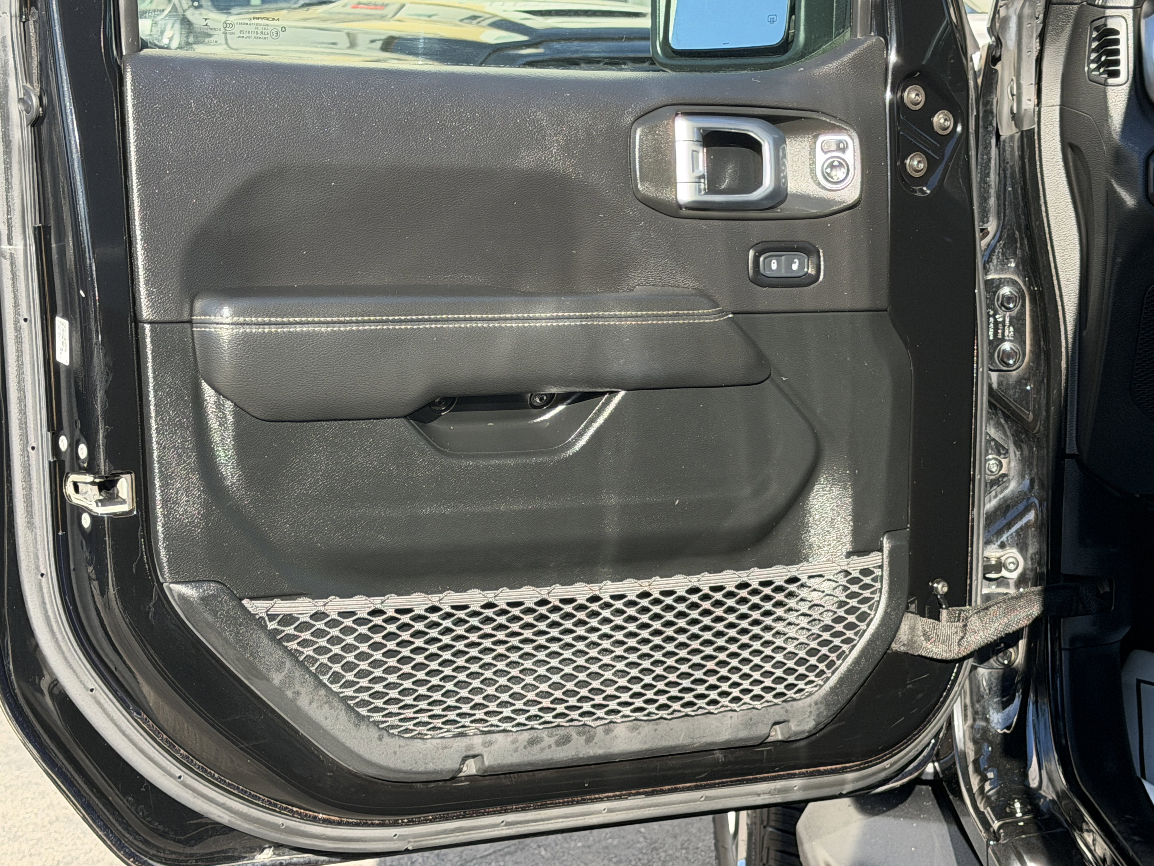 Certified 2020 Jeep Wrangler Unlimited Sahara image 15