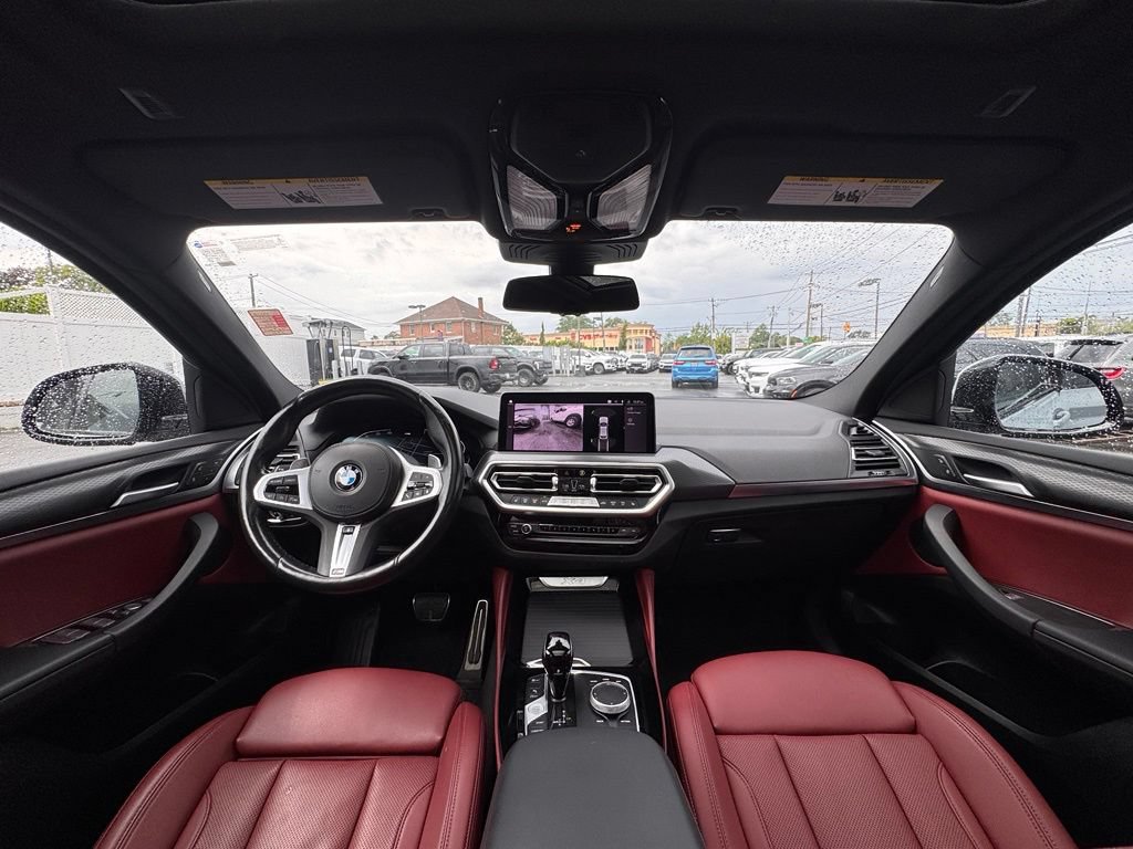 Used 2024 BMW X4 xDrive30i w/ Premium Package AWD/4WD image 13
