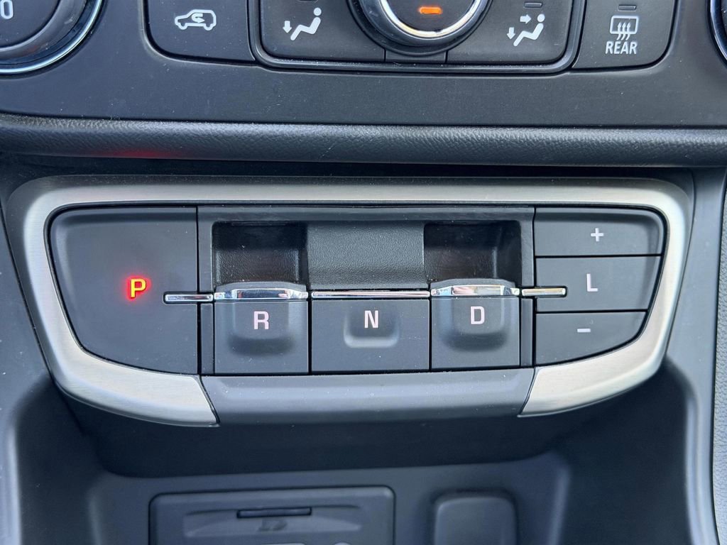 Used 2022 GMC Terrain Denali w/ Denali Premium Package image 27