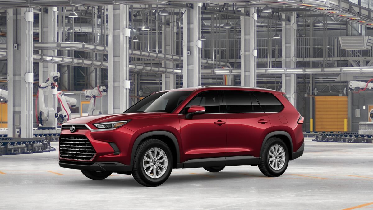 New 2026 Toyota Grand Highlander AWD Hybrid image 2