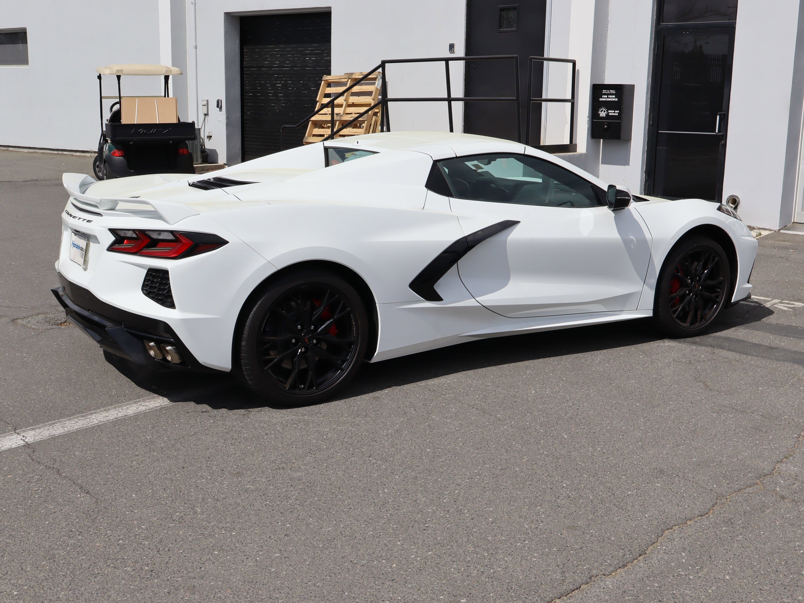 Used 2023 Chevrolet Corvette Stingray Premium Conv w/ Z51 Performance Package image 11