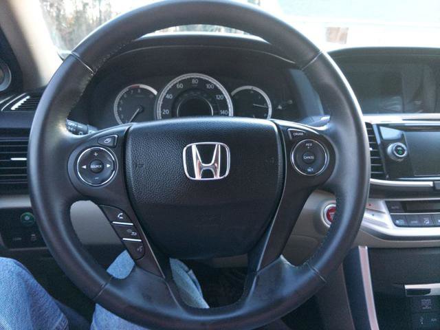 Used 2015 Honda Accord EX-L image 23