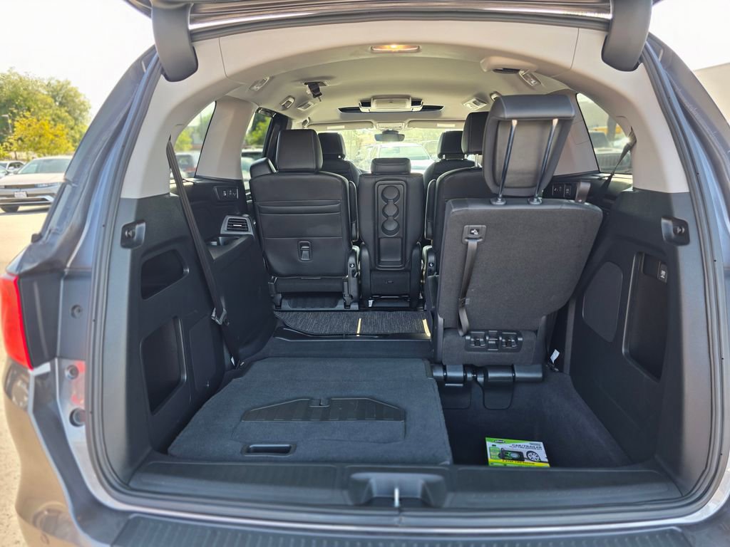 Used 2024 Honda Odyssey Touring image 11