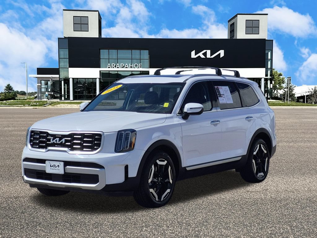 Used 2025 Kia Telluride S AWD/4WD image 4