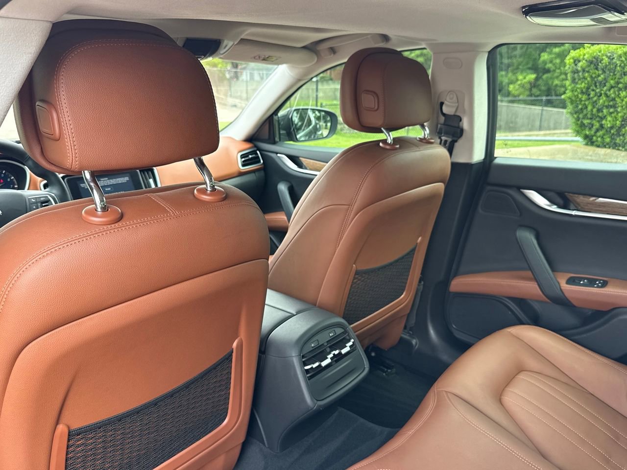 Used 2019 Maserati Ghibli S image 26