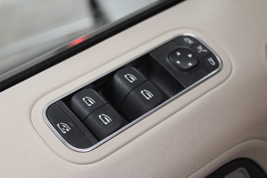 Used 2019 Mercedes-Benz G 550 image 17