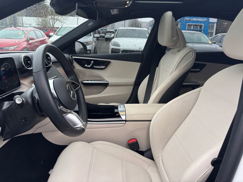 Used 2025 Mercedes-Benz C 300 4MATIC Sedan image 14