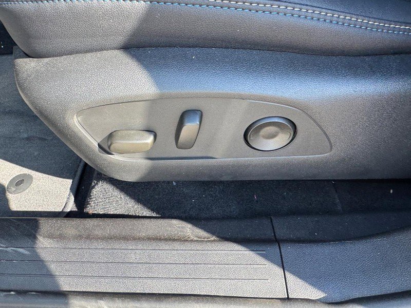 New 2026 Chevrolet Equinox EV LT FWD image 10