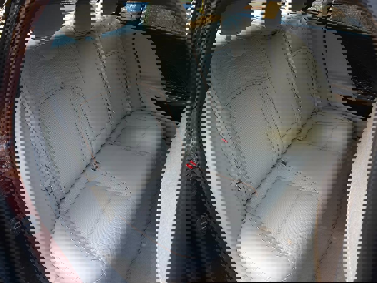 Used 2025 Lucid Air Pure image 17