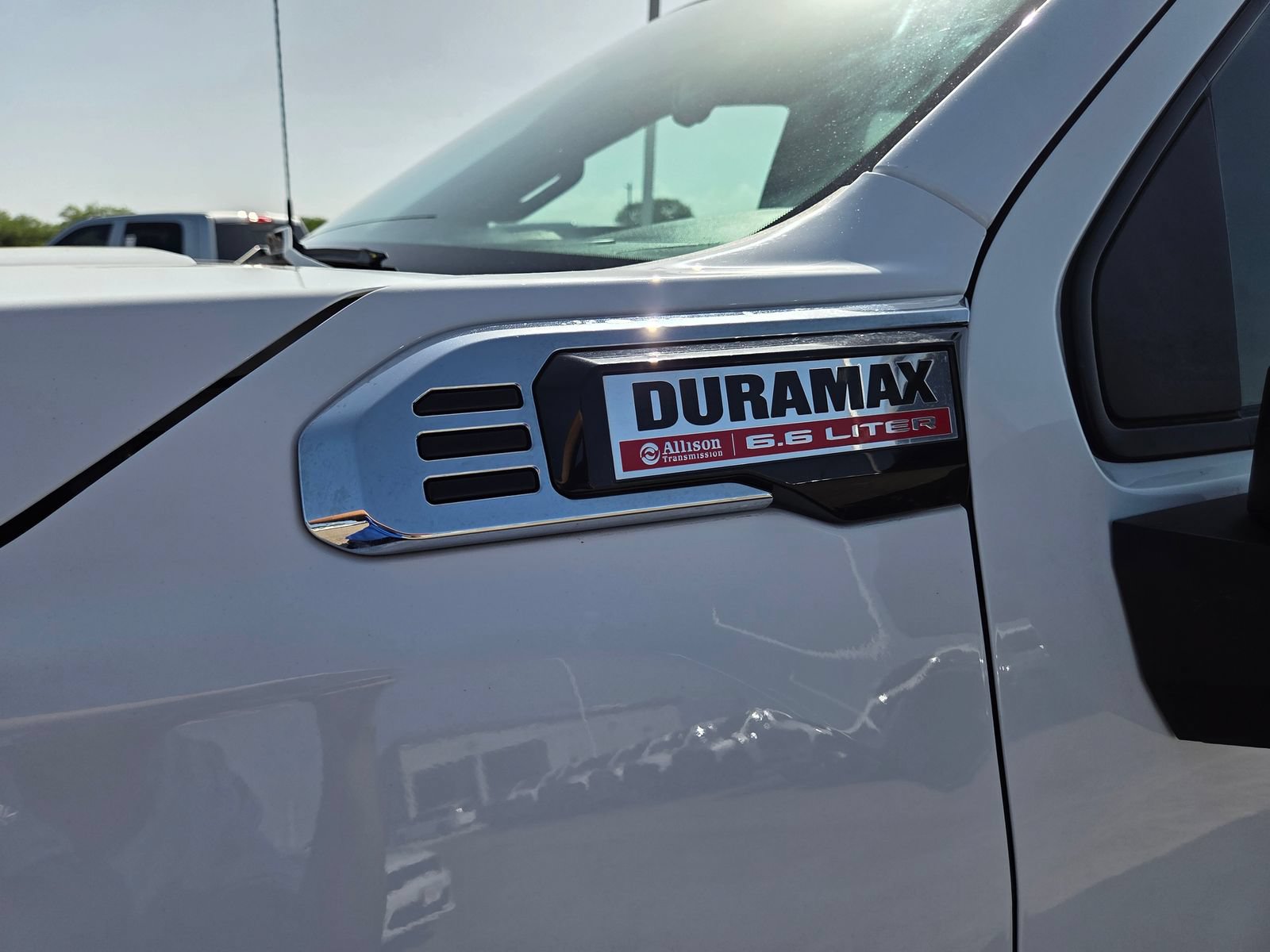 Used 2024 GMC Sierra 3500 Pro AWD/4WD image 13