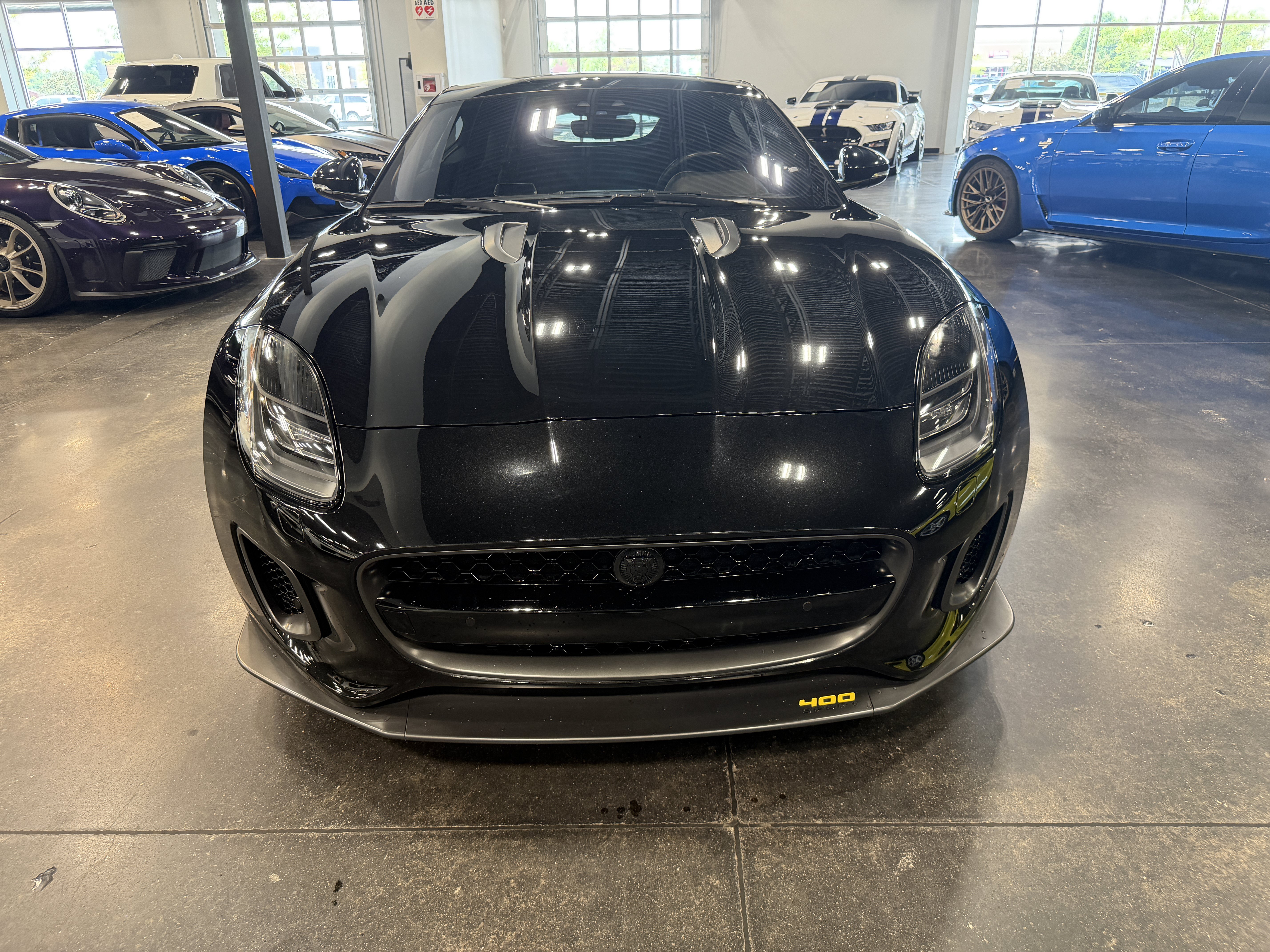 Used 2018 Jaguar F-TYPE 400 Sport RWD image 2