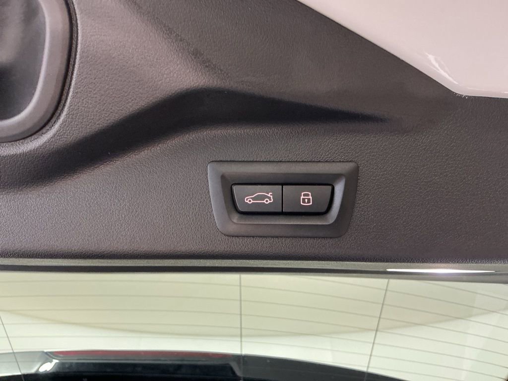 Certified 2023 BMW X5 sDrive40i w/ Premium Package image 10