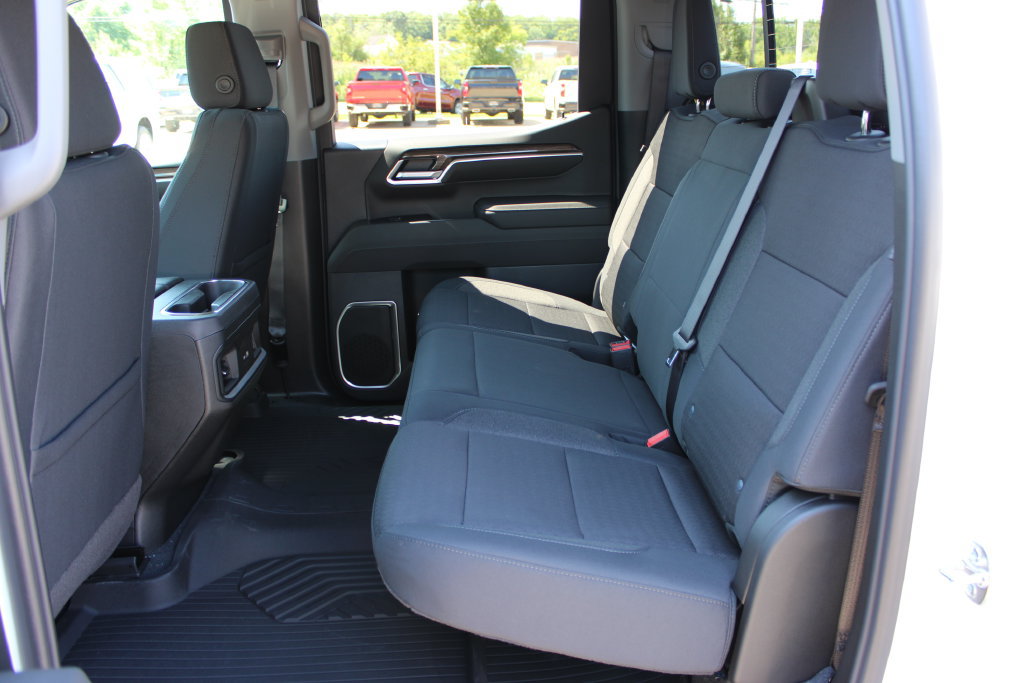 New 2026 Chevrolet Silverado 1500 RST w/ Safety Package AWD/4WD image 44
