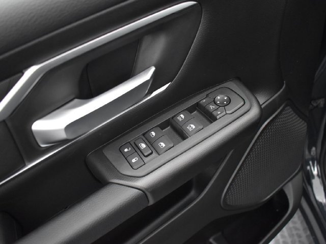 New 2026 RAM 1500 Big Horn AWD/4WD image 13