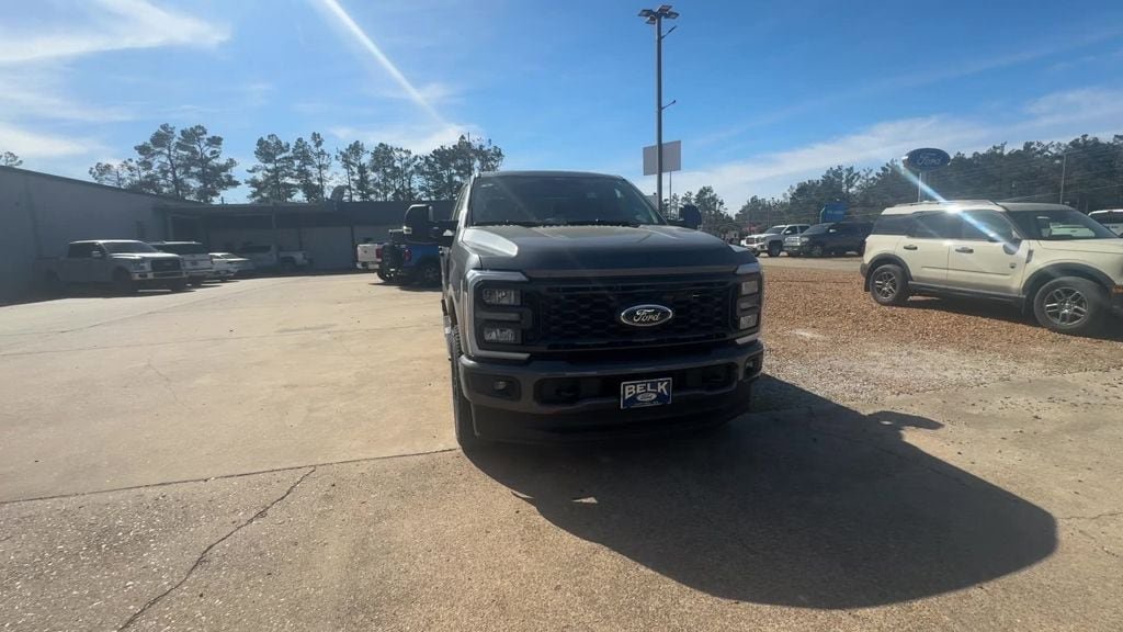 New 2026 Ford F250 XL w/ STX Appearance Package AWD/4WD image 9