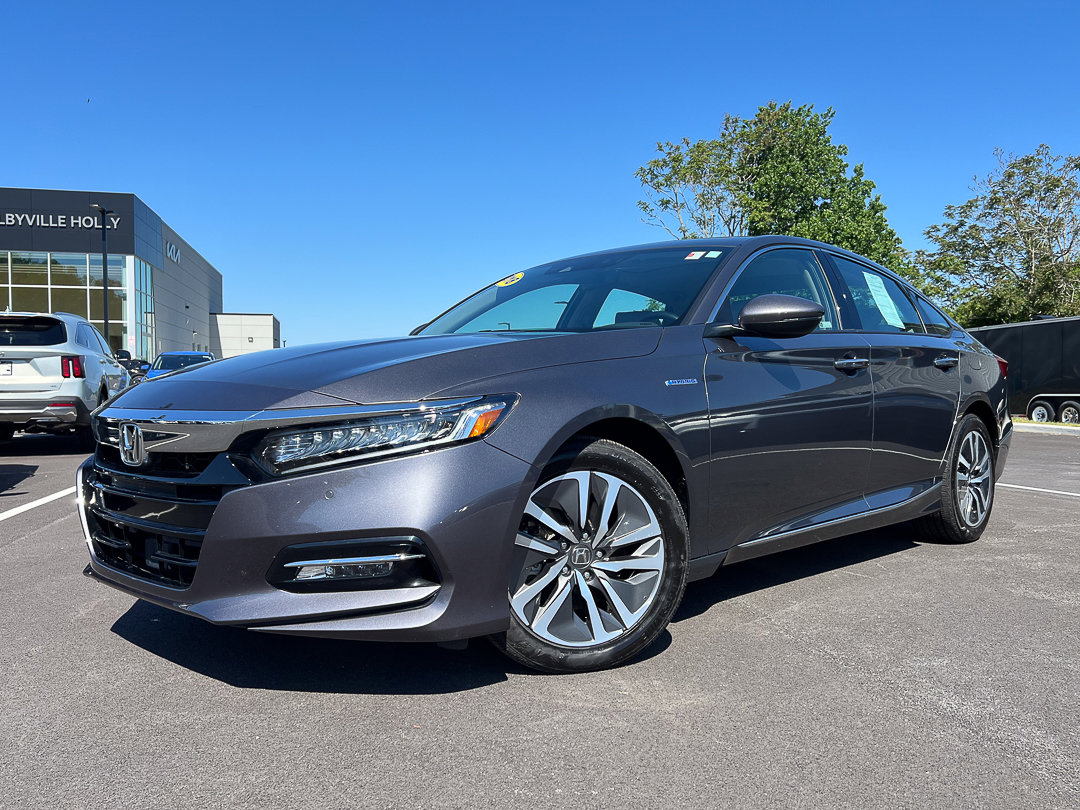 Used 2018 Honda Accord Touring image 11