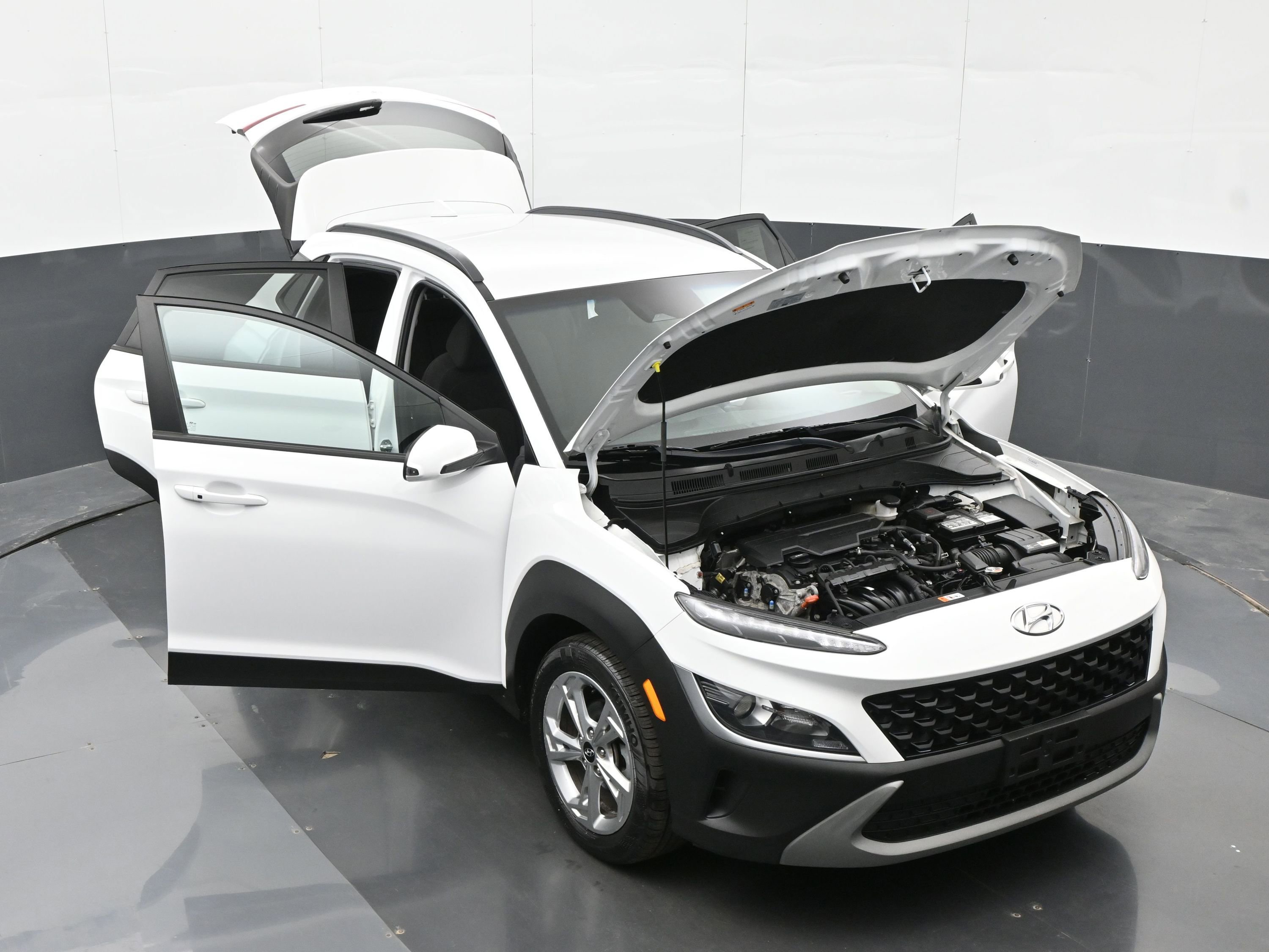Used 2022 Hyundai Kona SEL FWD image 46