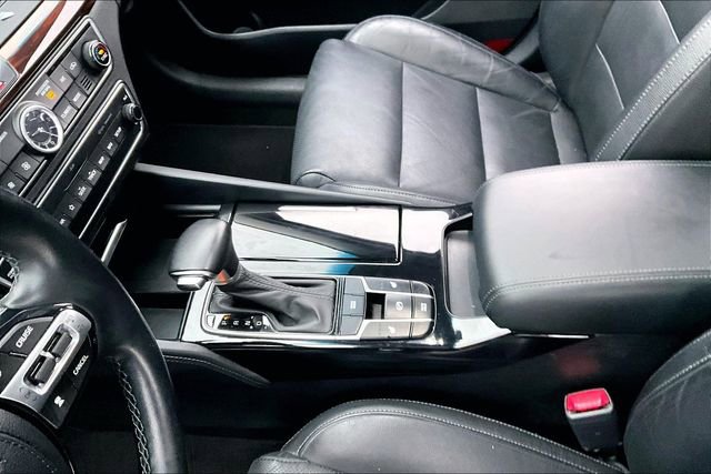 Used 2019 Kia Cadenza Technology image 15