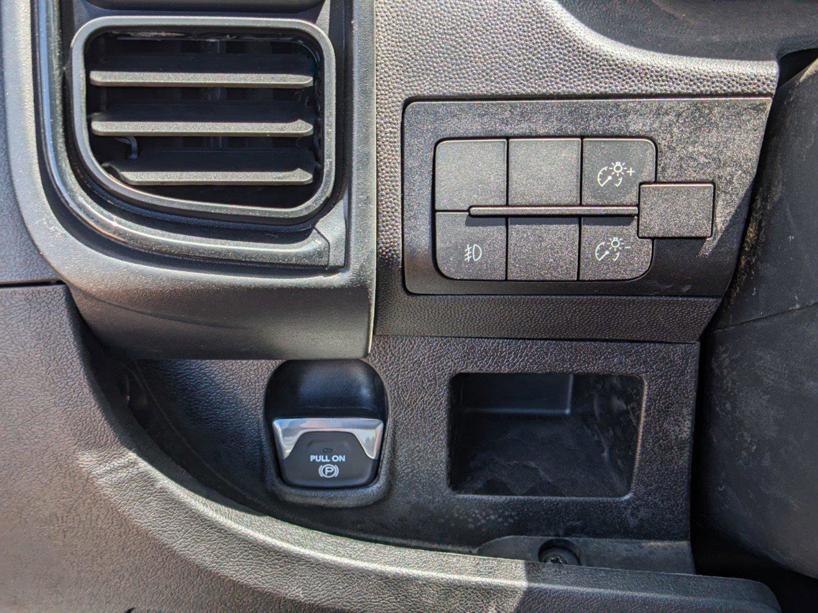 New 2024 RAM ProMaster 3500 w/ Delivery Van Package image 16