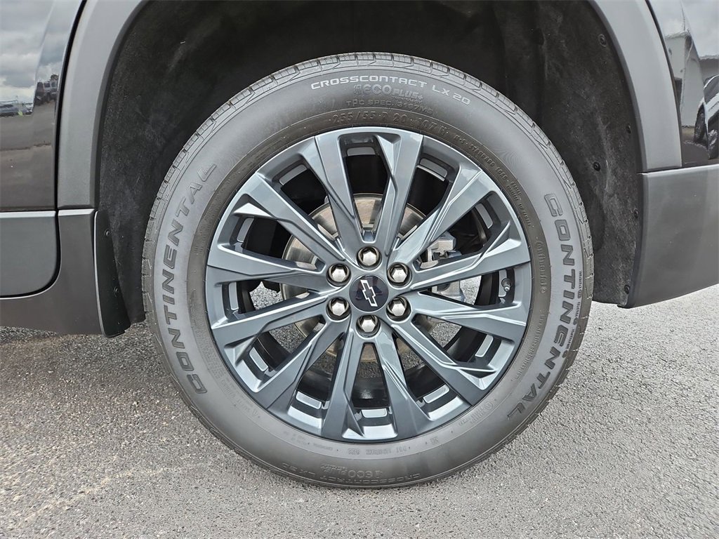 Used 2023 Chevrolet Traverse RS w/ LPO, Floor Liner Package image 33