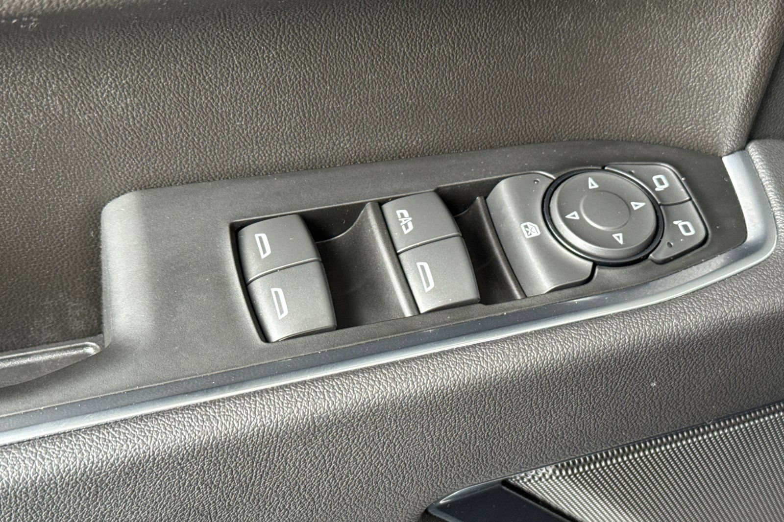 Used 2026 GMC Sierra 1500 Elevation AWD/4WD image 11