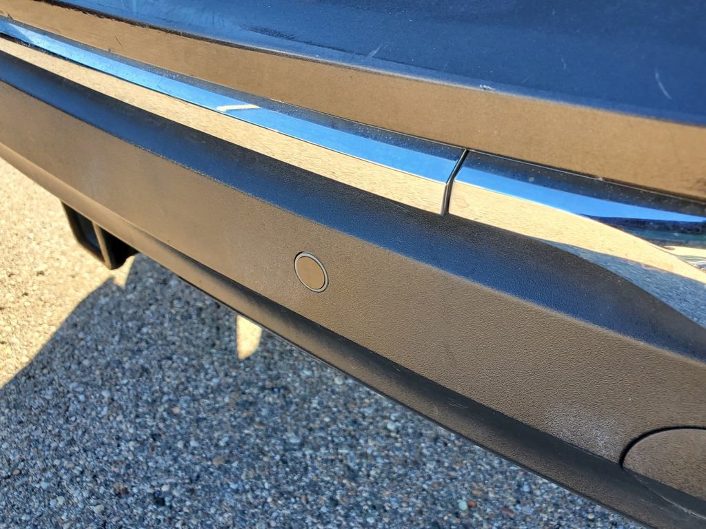 Used 2019 GMC Terrain SLT w/ Preferred Package image 16