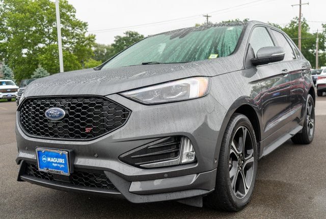Used 2022 Ford Edge ST w/ Equipment Group 401A AWD/4WD image 2