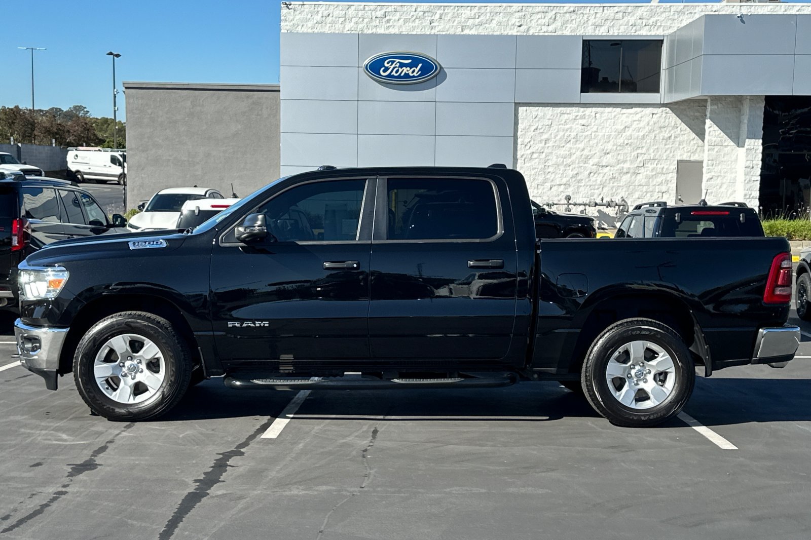 Certified 2023 RAM 1500 Big Horn AWD/4WD image 8