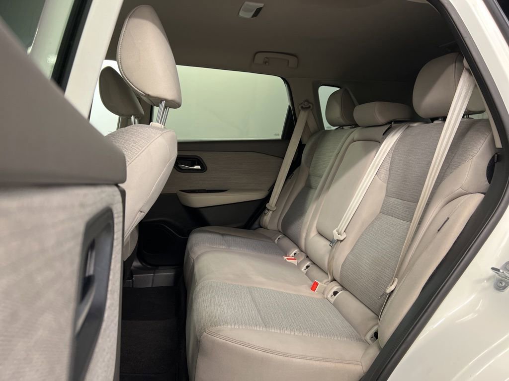 Used 2021 Nissan Rogue SV AWD/4WD image 30