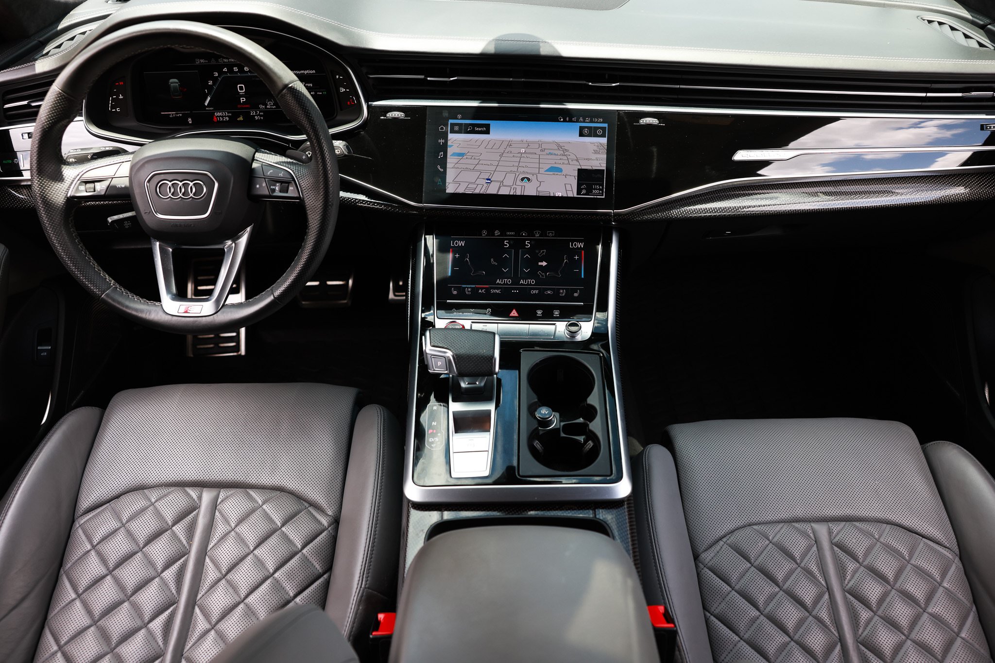 Used 2021 Audi SQ8 Prestige AWD/4WD image 2