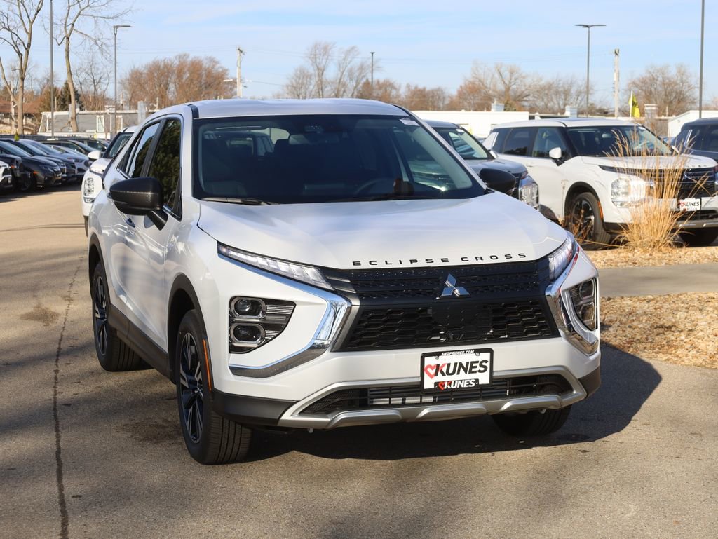 New 2026 Mitsubishi Eclipse Cross SE image 2
