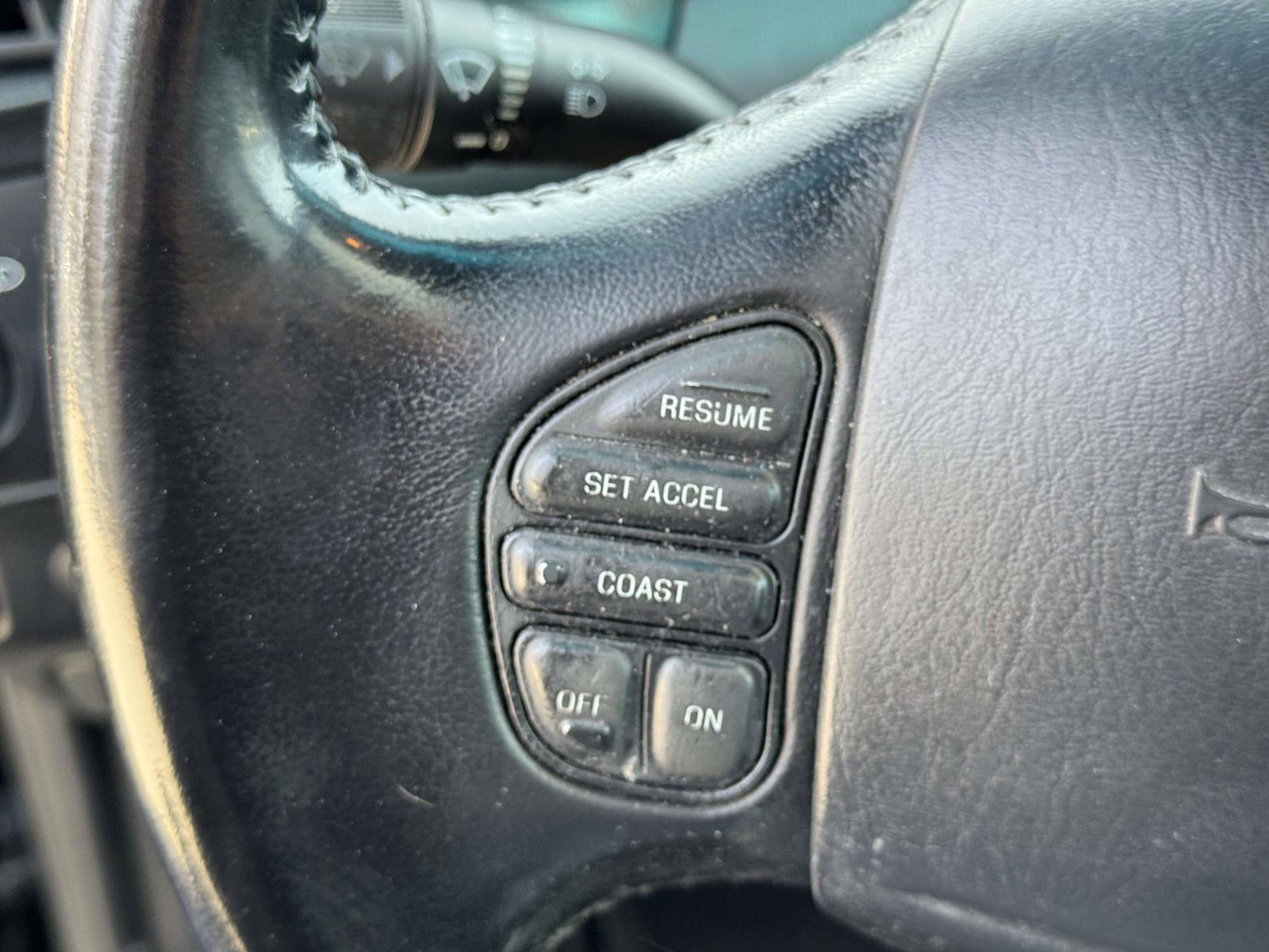 Used 2002 Lincoln Blackwood image 21