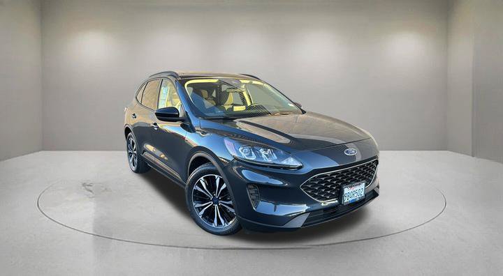 Certified 2022 Ford Escape SE w/ SE Sport Appearance Package