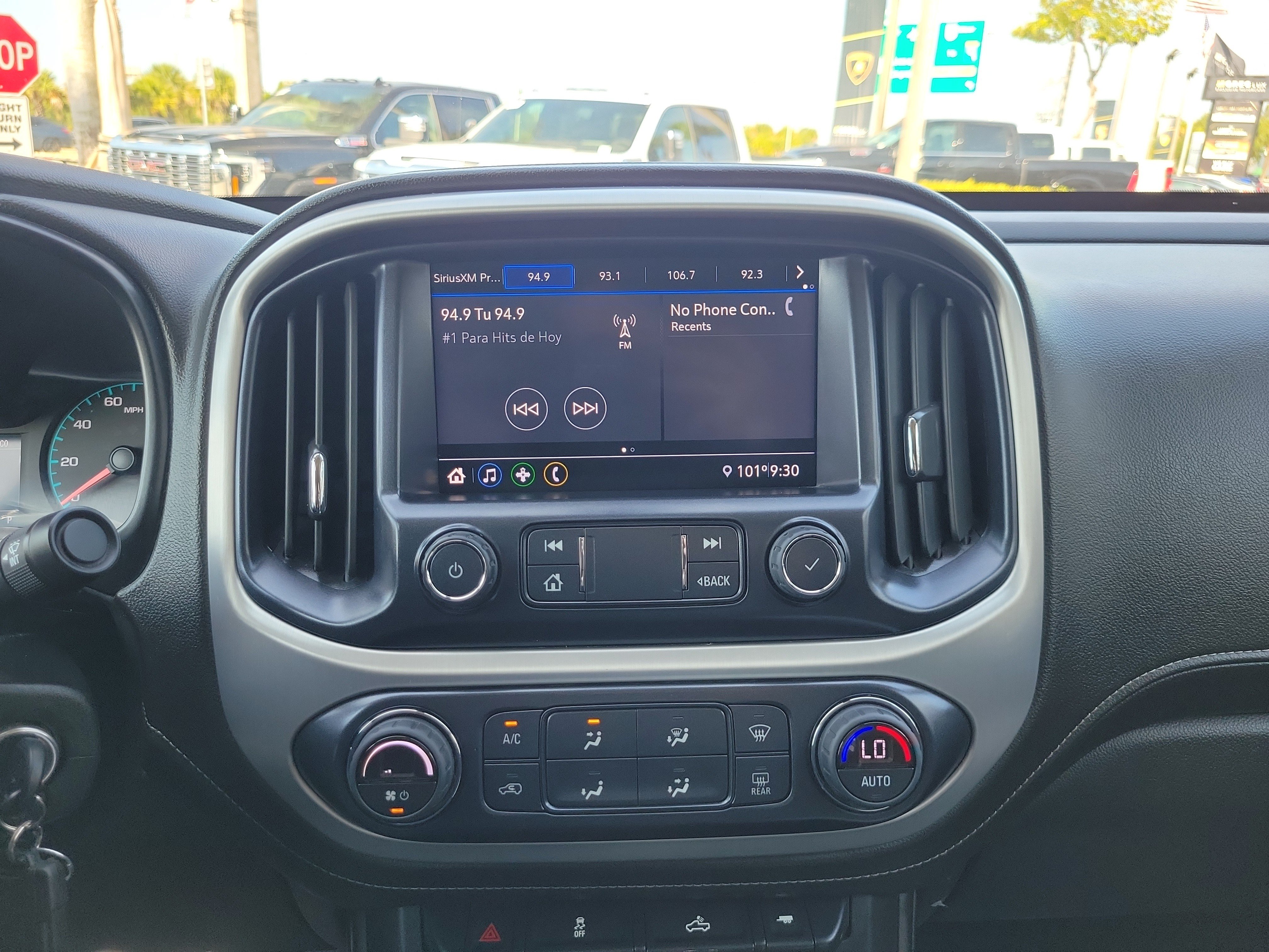Used 2022 GMC Canyon Elevation w/ Trailering Package RWD image 19