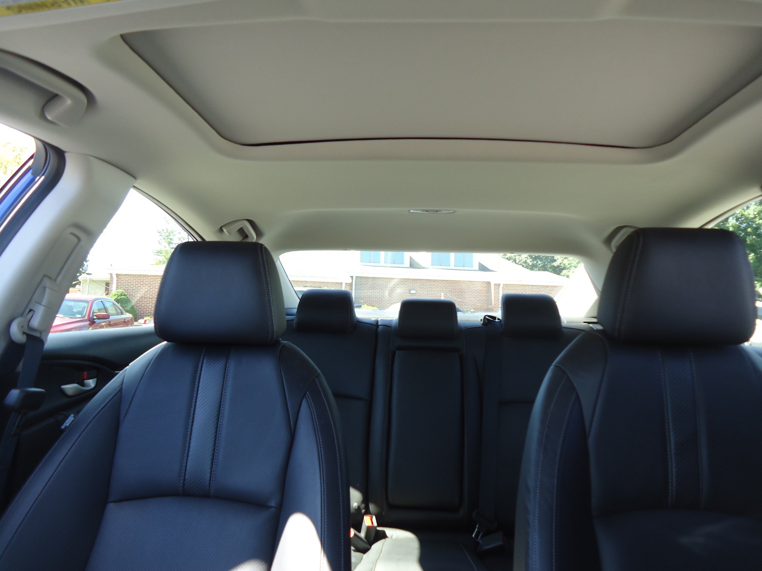 Used 2018 Honda Civic Touring image 30
