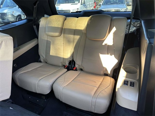 New 2026 Mercedes-Benz GLS 450 4MATIC image 33
