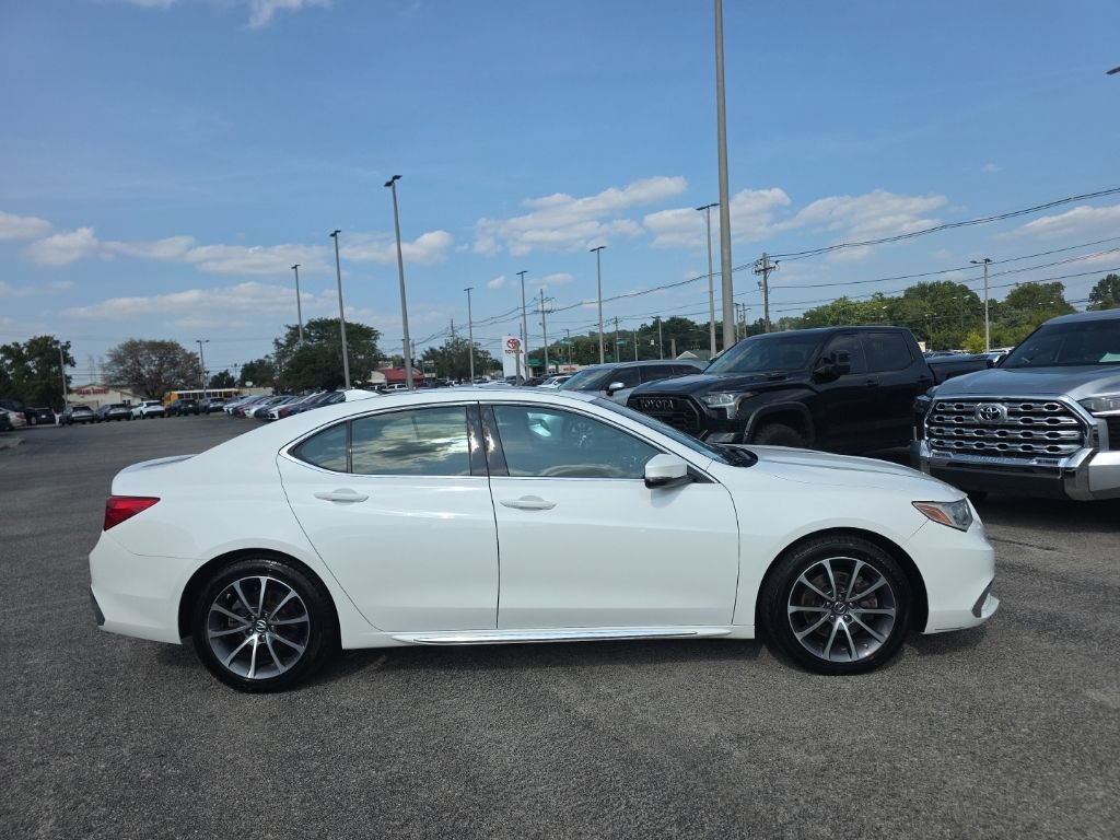 Used 2018 Acura TLX w/ Technology Package AWD/4WD image 4