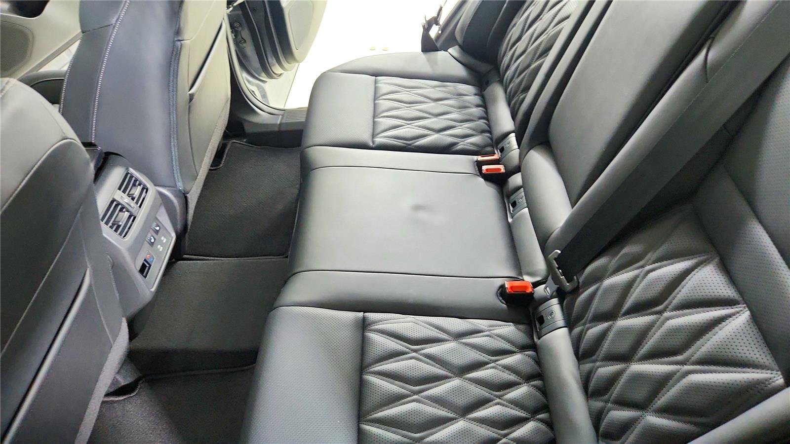 New 2026 Nissan Rogue Platinum w/ Platinum Premium Package image 36