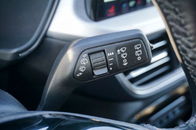 Used 2025 Ford Escape Platinum image 24