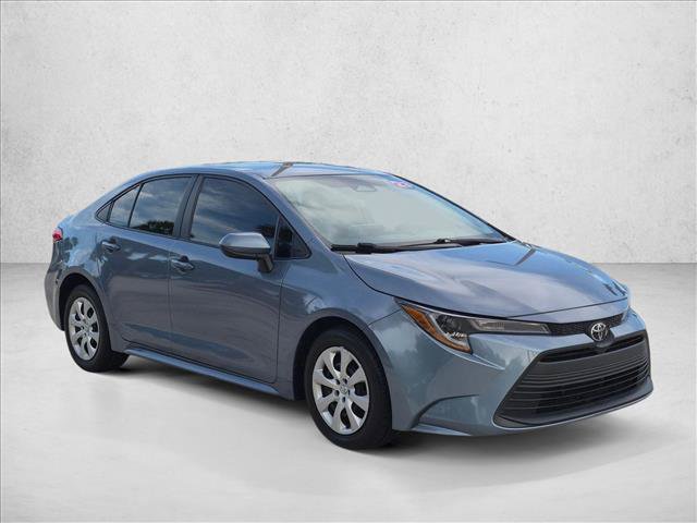 Used 2023 Toyota Corolla LE FWD image 3