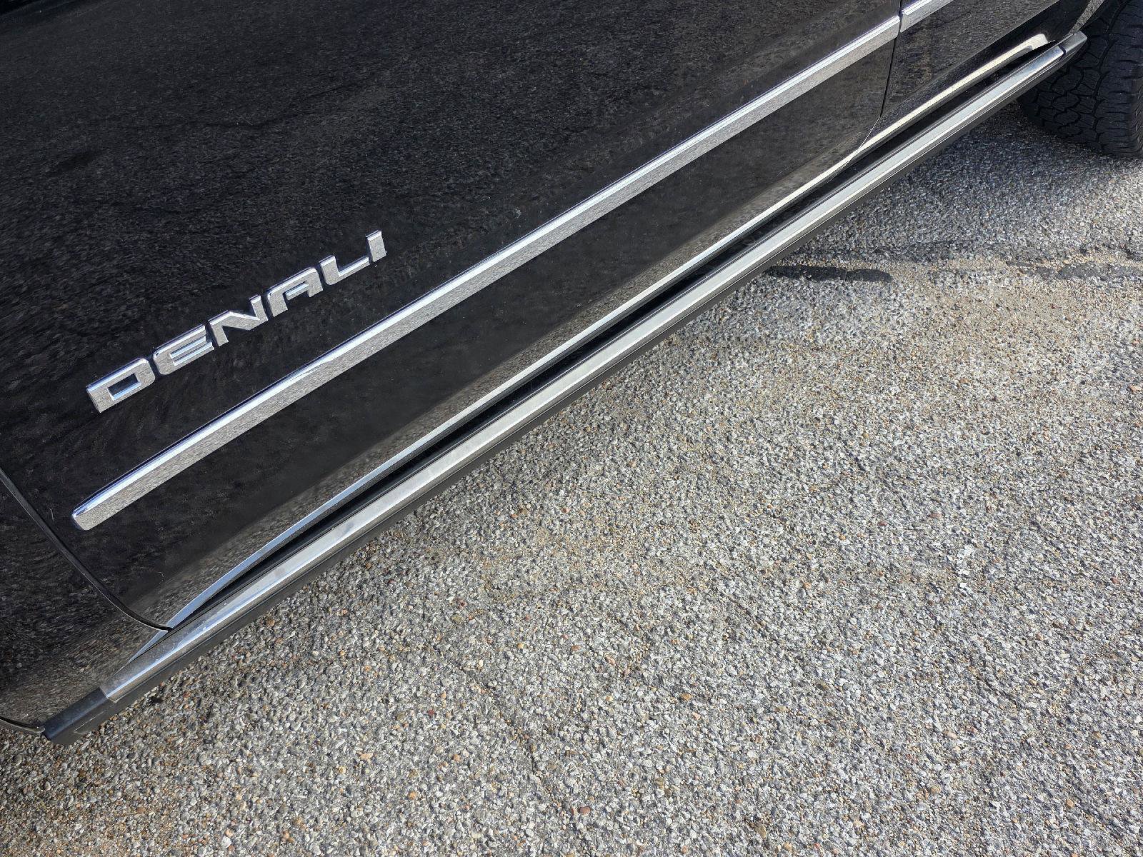 Used 2018 GMC Yukon Denali w/ Denali Ultimate Package image 56