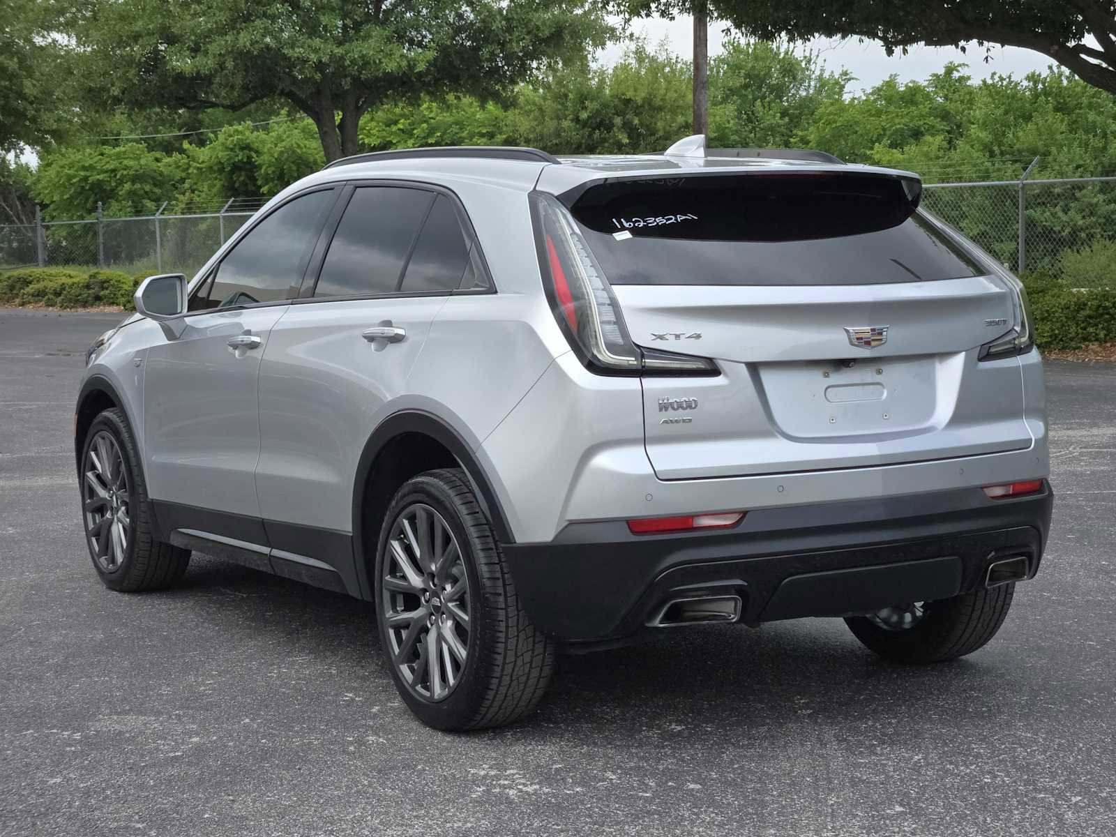 Used 2020 Cadillac XT4 Sport w/ Driver Awareness Package AWD/4WD image 5