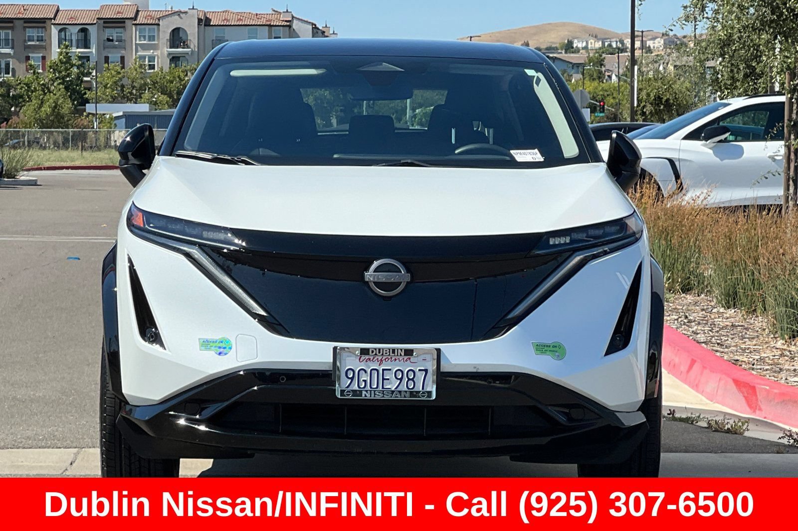 Used 2023 Nissan Ariya FWD image 9