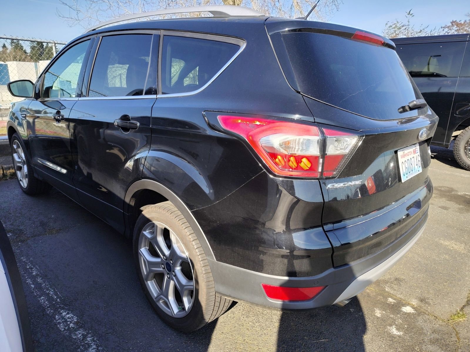 Used 2017 Ford Escape Titanium image 6