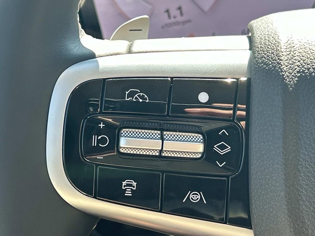 New 2026 Genesis GV70 2.5T Select image 28