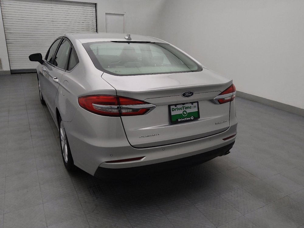 Used 2019 Ford Fusion SE image 6