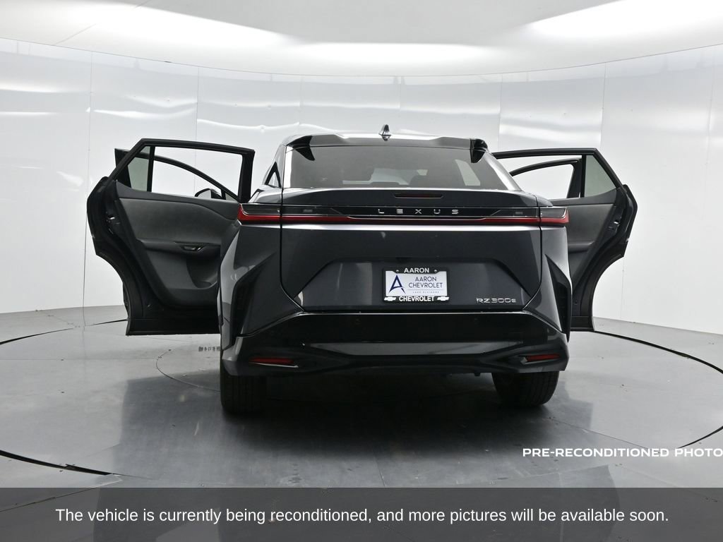 Used 2024 Lexus RZ 300e Premium image 46