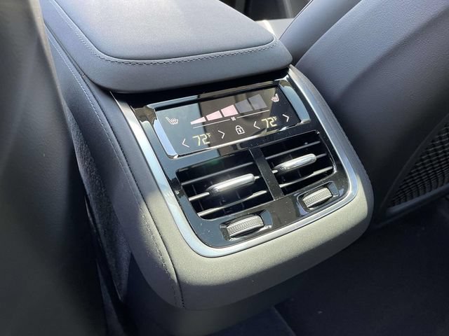 New 2026 Volvo XC90 B5 Core AWD/4WD image 20