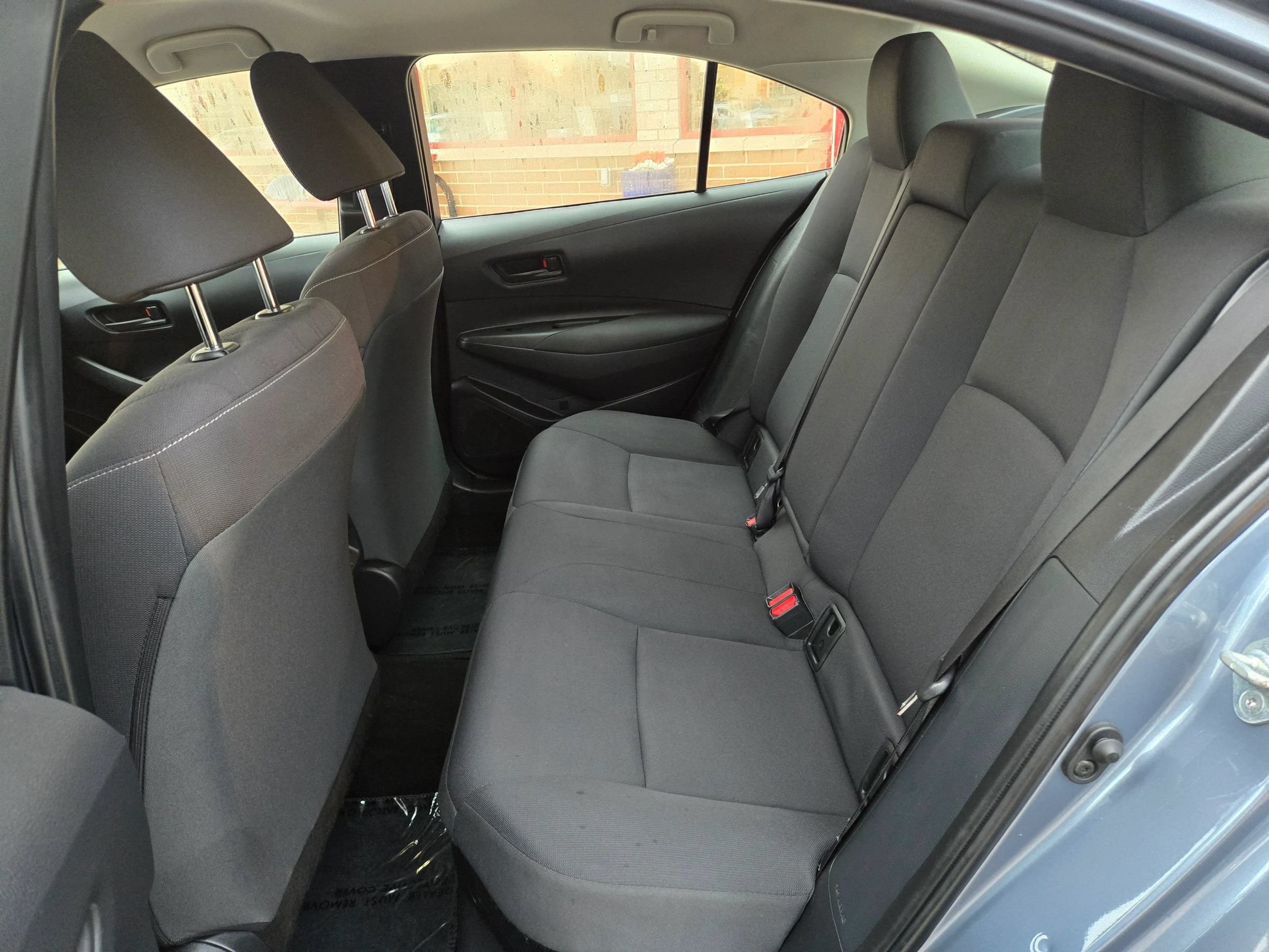 Used 2023 Toyota Corolla LE FWD image 9