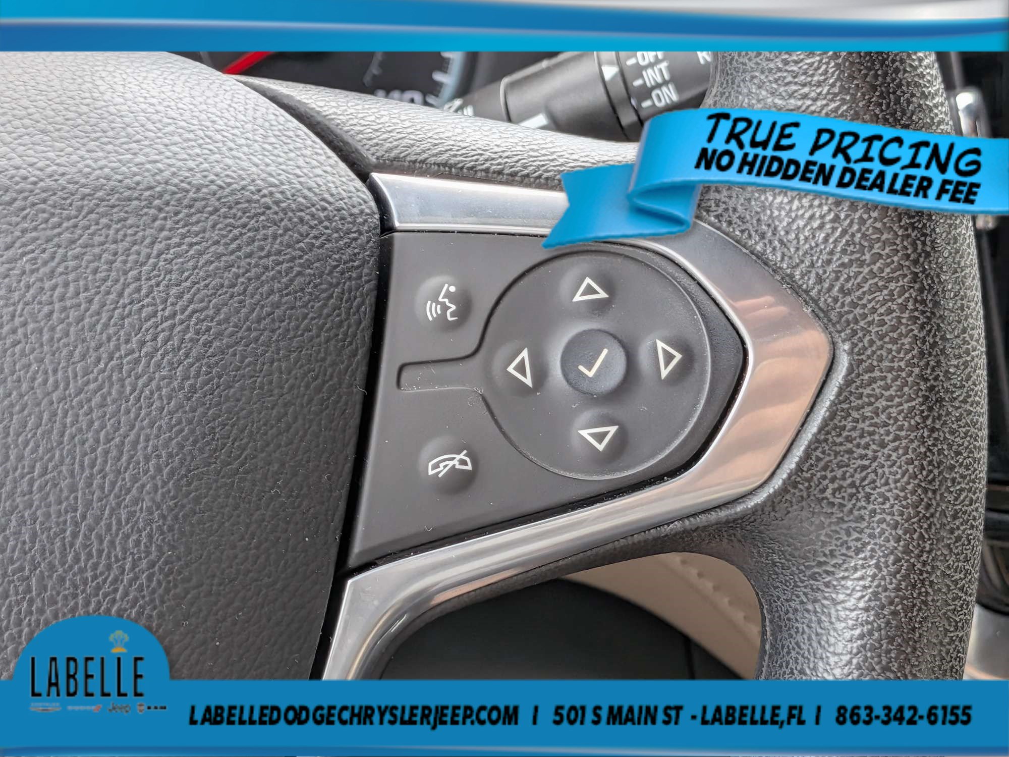 Used 2023 Chevrolet Traverse LS FWD image 24
